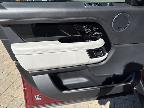 Used 2019 Land Rover Range Rover SV Autobiography Dynamic AWD/4WD image 13