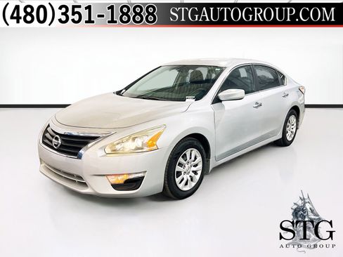 Used 2015 Nissan Altima 2.5 S image 1