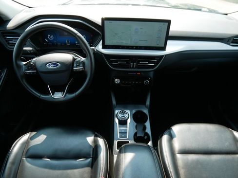 Used 2024 Ford Escape Platinum AWD/4WD image 14