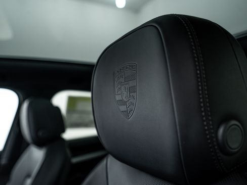 New 2026 Porsche Cayenne E-Hybrid Coupe image 22