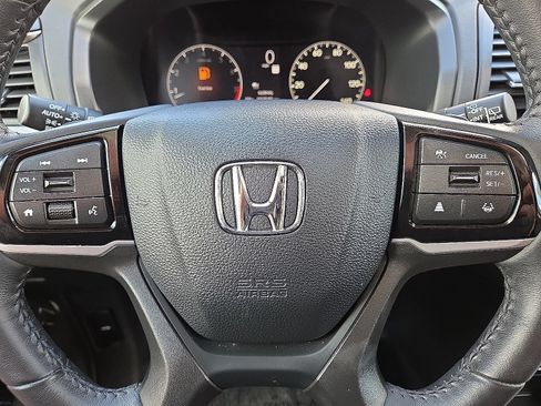 Used 2025 Honda Odyssey EX-L image 30