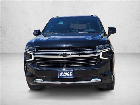 Used 2023 Chevrolet Tahoe LT w/ Luxury Package RWD image 2