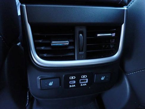 Certified 2024 Subaru Outback Limited image 11