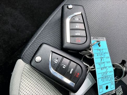 Certified 2024 Toyota Corolla LE image 14