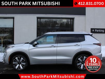 Used 2025 Mitsubishi Outlander SEL