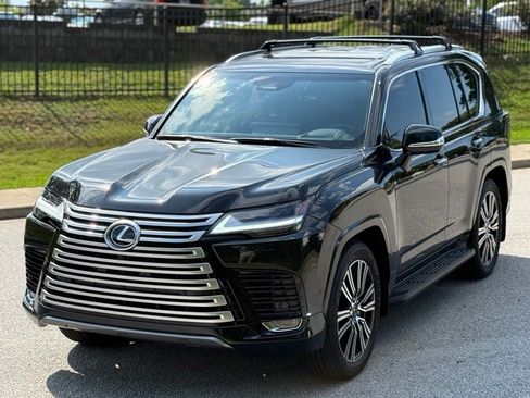 New 2026 Lexus LX 700h Luxury AWD/4WD image 10