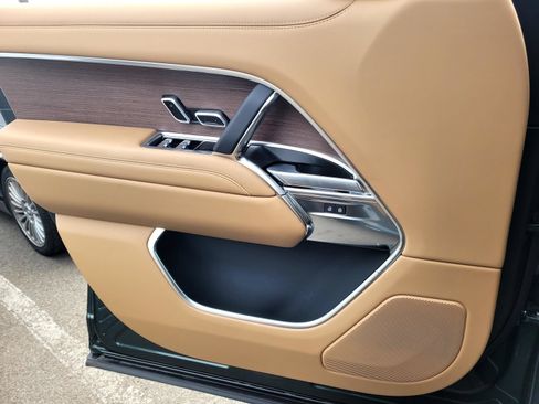 New 2026 Land Rover Range Rover SE AWD/4WD image 19