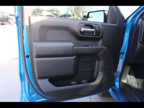 Used 2022 Chevrolet Silverado 1500 Custom w/ LPO, Dark Essentials Package AWD/4WD image 16