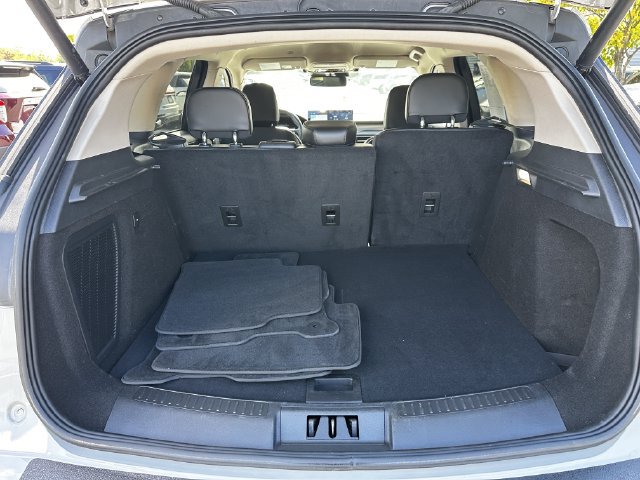 Certified 2023 Lincoln Corsair AWD image 43