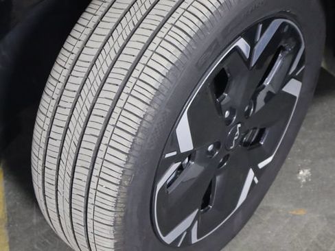 Used 2025 Kia Niro Wind w/ Wind Preserve Package FWD image 37