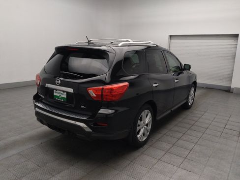 Used 2018 Nissan Pathfinder SL w/ SL Premium Package FWD image 9