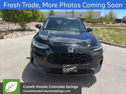 Used 2023 Honda HR-V LX image 2