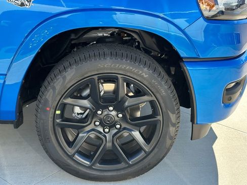 New 2026 RAM 1500 Laramie AWD/4WD image 13