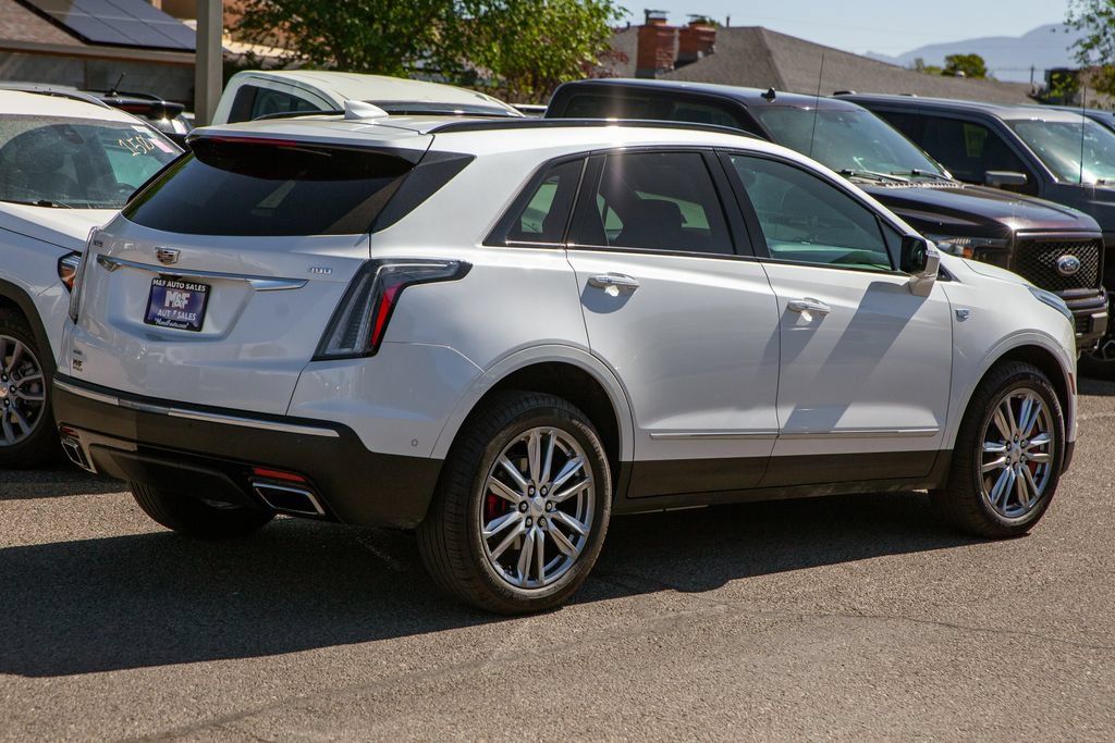 Used 2022 Cadillac XT5 Sportv w/ Technology Package AWD/4WD image 5