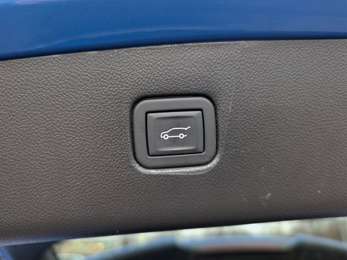 Used 2024 Chevrolet Blazer LT w/ Convenience Package image 20