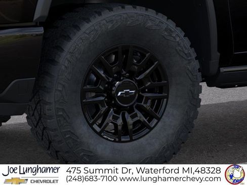New 2026 Chevrolet Silverado 2500 ZR2 AWD/4WD image 9