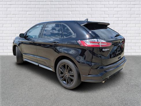 Used 2021 Ford Edge ST-Line image 3