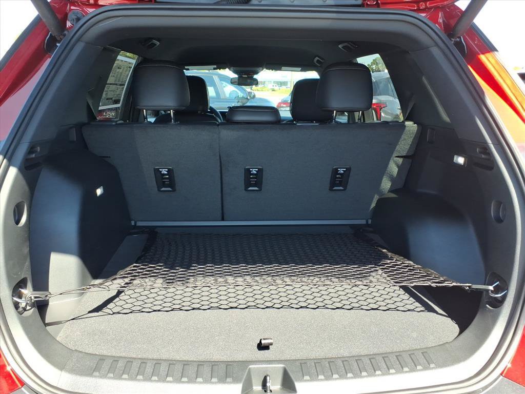 New 2027 Chevrolet Equinox LT w/ Convenience Package II FWD image 15