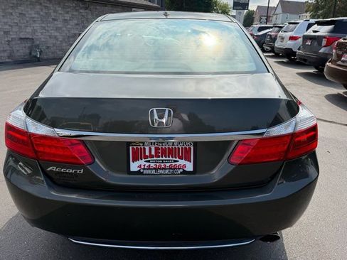 Used 2015 Honda Accord EX-L image 5