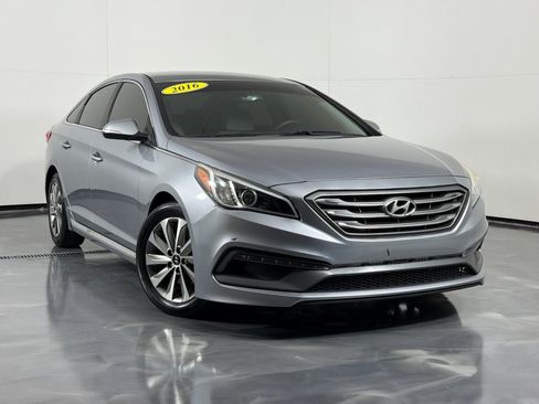 Used 2016 Hyundai Sonata Sport FWD image 2