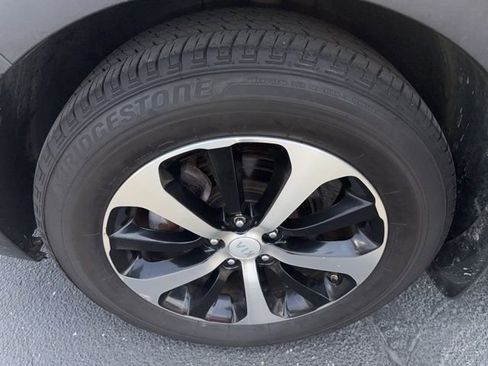 Used 2016 Kia Sorento EX image 27