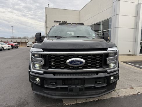 Used 2025 Ford F450 Platinum w/ Platinum Plus Package image 10