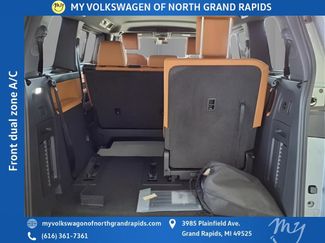 New 2025 Volkswagen ID. Buzz Pro S video 3