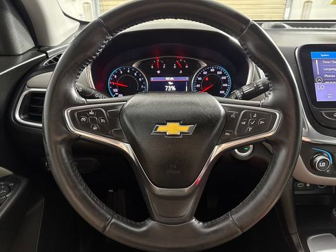 Used 2019 Chevrolet Equinox LT w/ Sun & Navigation Package FWD image 12