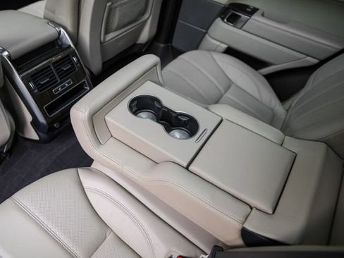 Used 2017 Land Rover Range Rover Sport SE AWD/4WD image 47