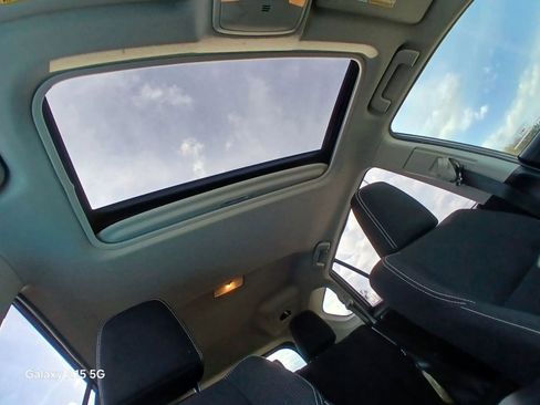 Used 2016 Toyota RAV4 XLE w/ Convenience Package image 17