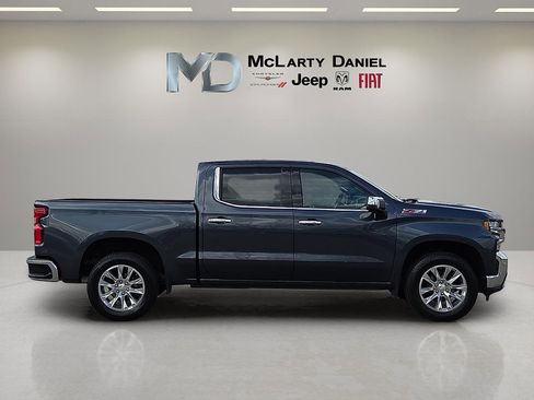 Used 2022 Chevrolet Silverado 1500 LTZ w/ LTZ Premium Package image 6