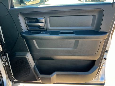 Used 2017 RAM 1500 Express image 22