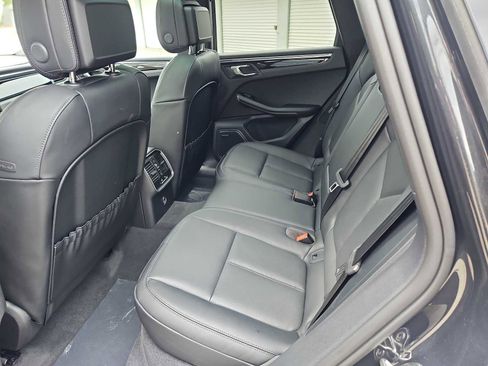 New 2026 Porsche Macan AWD/4WD image 22