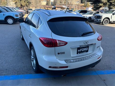 Used 2015 INFINITI QX50 Journey w/ Premium Package image 13