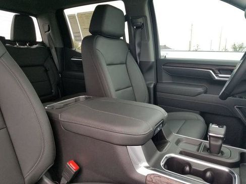 New 2026 GMC Sierra 1500 SLT AWD/4WD image 15