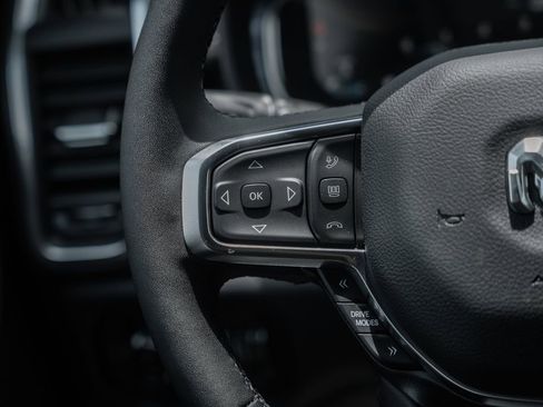 New 2026 RAM 1500 Laramie AWD/4WD image 33