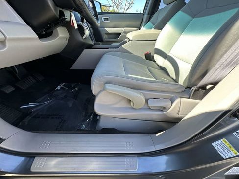 Used 2011 Honda Pilot LX image 20