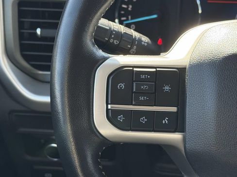 Used 2024 Ford Expedition XLT RWD image 13