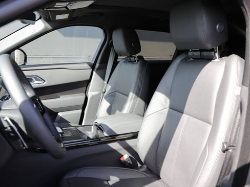 New 2026 Land Rover Range Rover Velar Dynamic SE AWD/4WD image 17