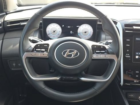 Certified 2023 Hyundai Tucson SEL w/ Convenience Package FWD image 12
