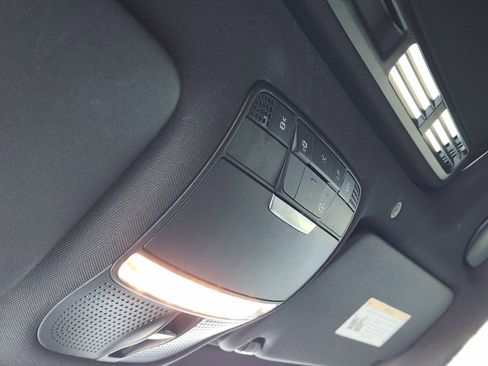 Used 2023 Mercedes-Benz GLC 300 4MATIC Coupe image 28