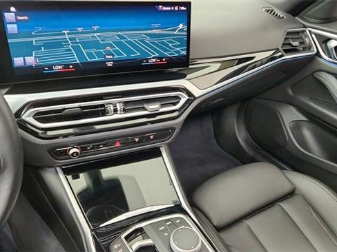 Used 2023 BMW i4 eDrive35 image 43