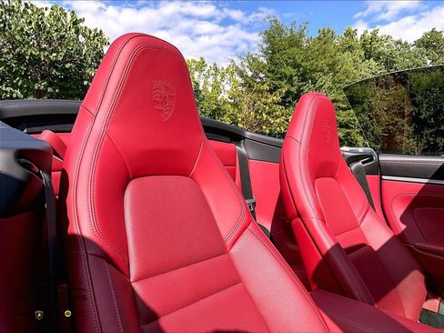 Used 2024 Porsche 911 Carrera S RWD image 25