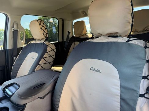 Used 2016 RAM 2500 Tradesman w/ Chrome Appearance Group image 13