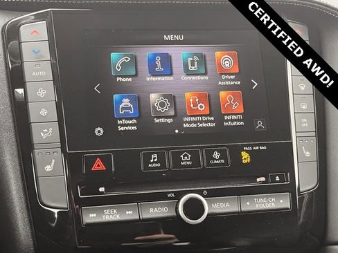 Certified 2025 INFINITI QX50 Luxe image 17