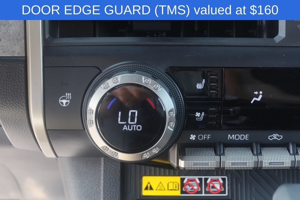 Used 2025 Toyota Tacoma 4x4 Double Cab Hybrid image 5