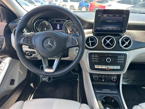 Used 2019 Mercedes-Benz GLA 250 image 20