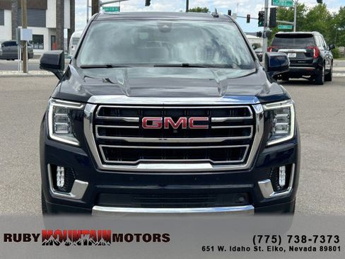 Used 2021 GMC Yukon XL SLT w/ SLT Luxury Package AWD/4WD image 2