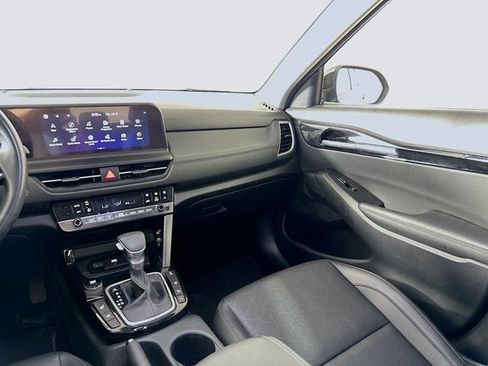 Certified 2025 Kia Seltos EX w/ EX Sunroof Package AWD/4WD image 24