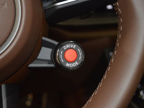 Certified 2026 Porsche 911 Carrera 4S image 23